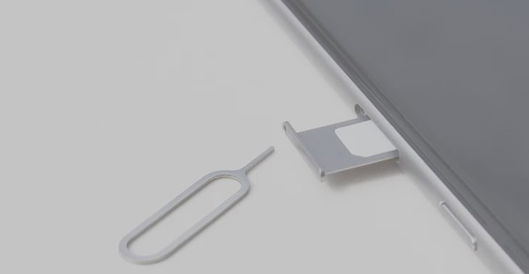 灌南苹果手机维修分享快速取出iPhone SIM卡槽的方法 